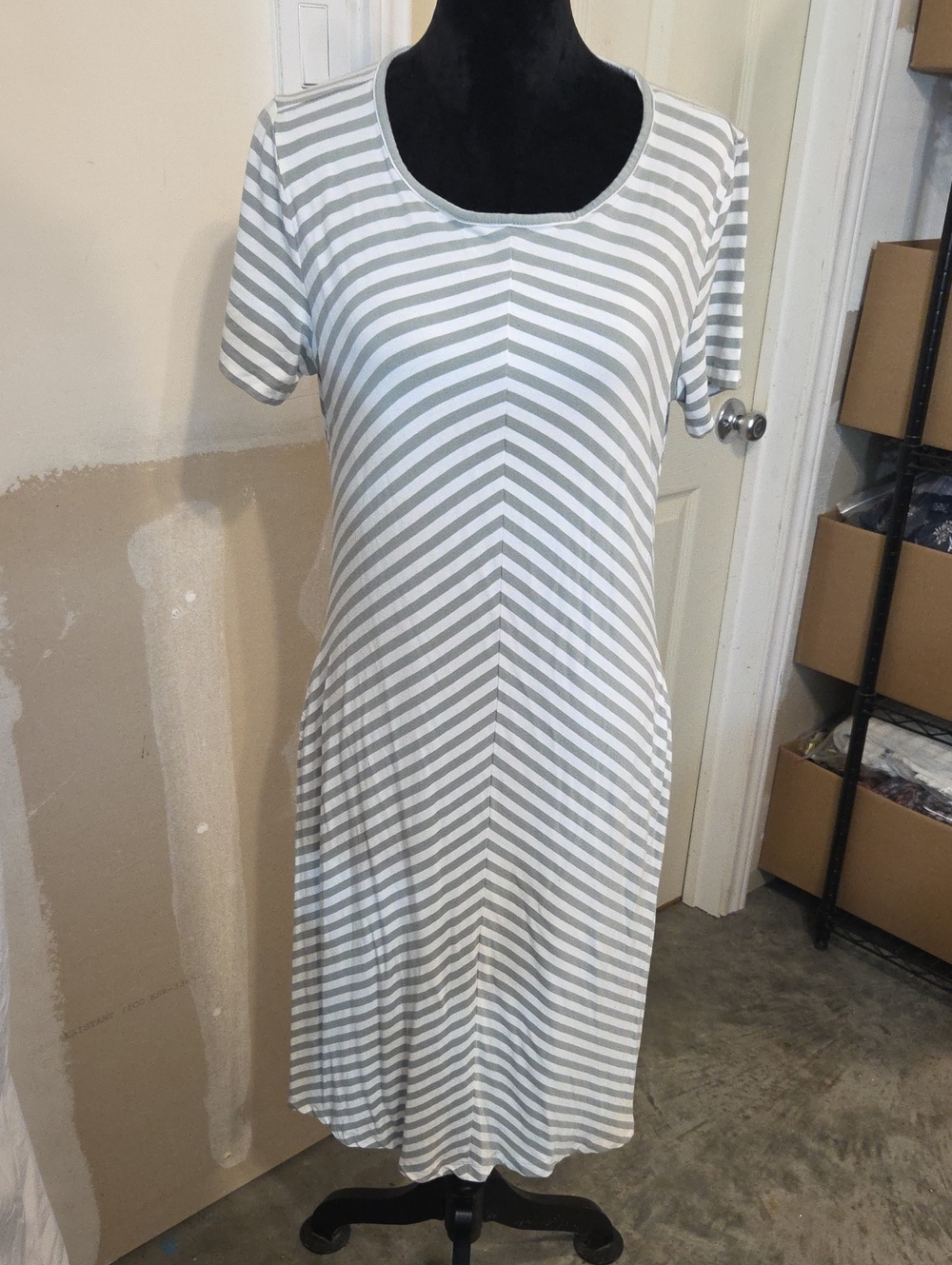 Coldwater Creek Casual Scoop Neck Striped Dress Beachy Slinky Pockets Vacation